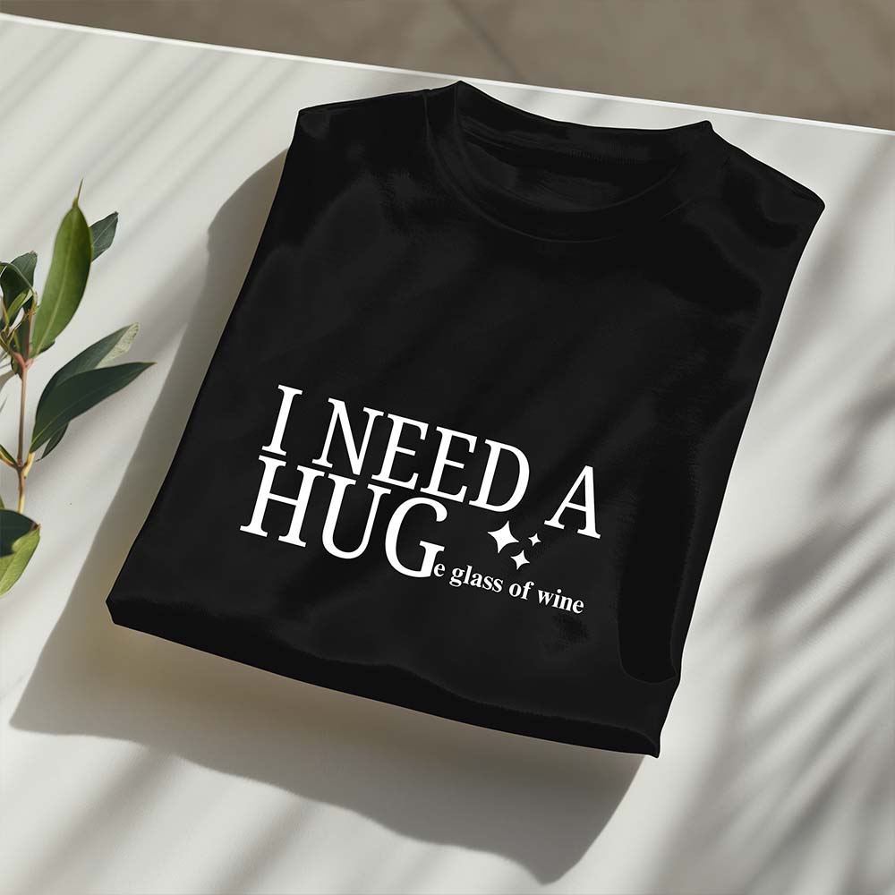 Тениска “Need A Hug”